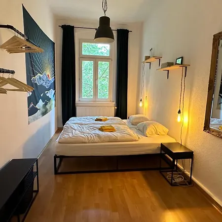 Apartment Micasa Tucasa - Gemuetliche Und Stilvolle 2-r Am Steintor Aurora