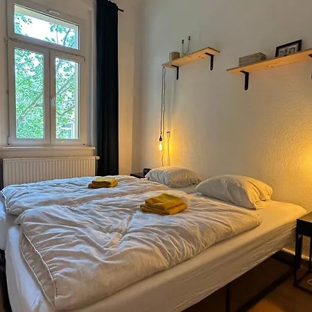 Apartment Micasa Tucasa - Gemuetliche Und Stilvolle 2-r Am Steintor Aurora