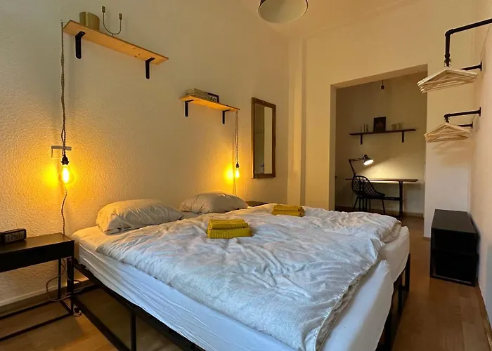 Micasa Tucasa - Gemuetliche Und Stilvolle 2-r Am Steintor Aurora ハレ